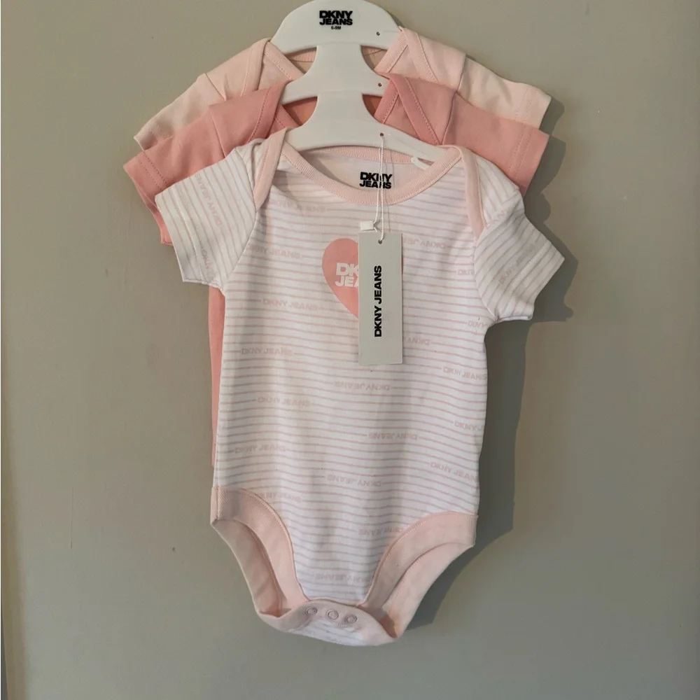 NWT Baby Girl 3‎ Pack Onsies DKNY Jeans 6-9 Mos